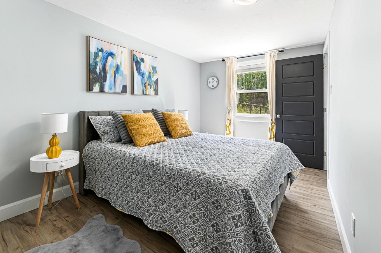 One Bedroom Apartment Moncton North ! Exteriér fotografie